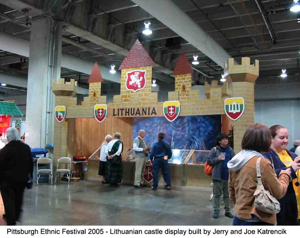 Lithuanian-Castle-2005-01.jpg